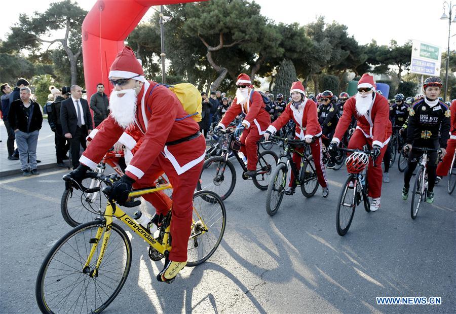 AZERBAIJAN-BAKU-SANTA CLAUS-NEW YEAR-CHRISTMAS-CELEBRATION