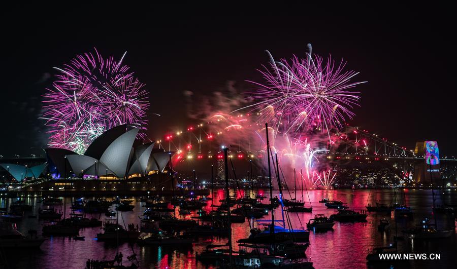 AUSTRALIA-SYDNEY-NEW YEAR EVE-FIREWORK