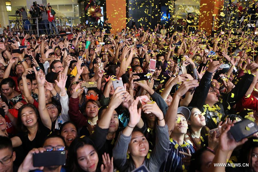 THE PHILIPPINES-QUEZON CITY-NEW YEAR CELEBRATION
