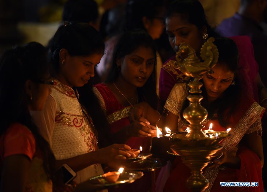 SRI LANKA-COLOMBO-NEW YEAR CELEBRATION