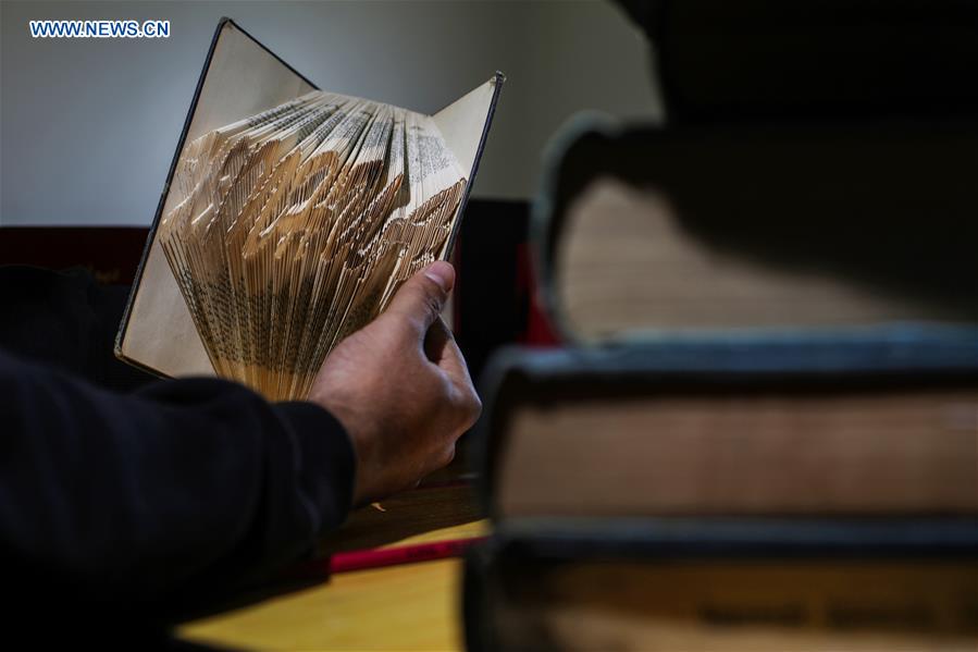 MIDEAST-GAZA-PAPER FOLDING-ART