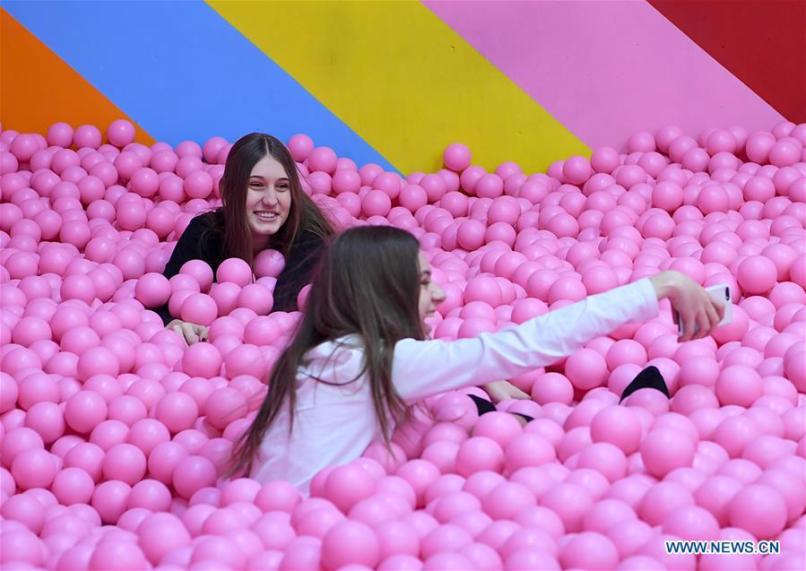 GERMANY-COLOGNE-MUSEUM-SELFIE