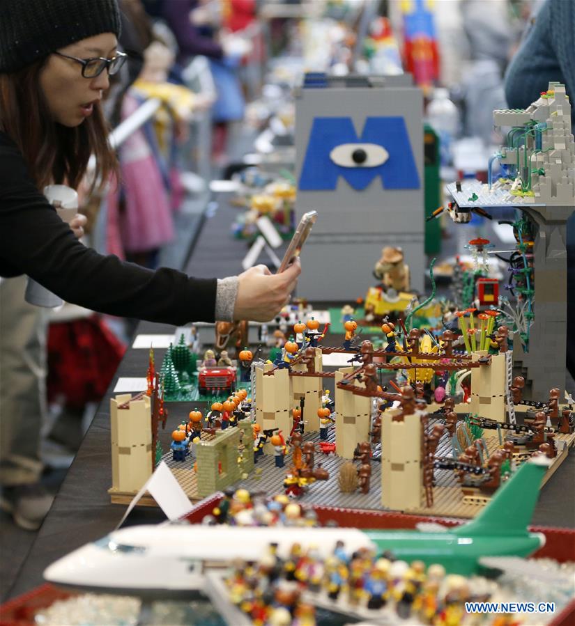 U.S.-LOS ANGELES-LEGO-CONVENTION