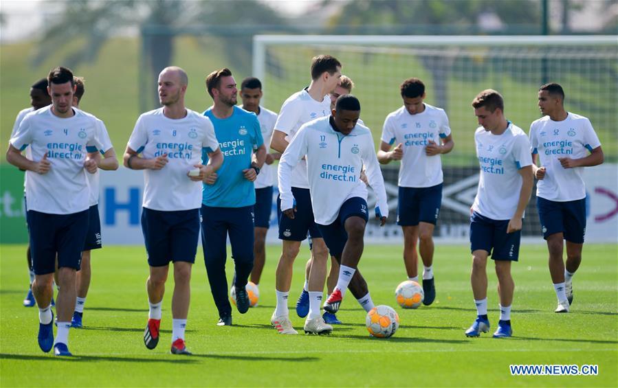 (SP)QATAR-DOHA-PSV EINDHOVEN-TRAINING SESSION
