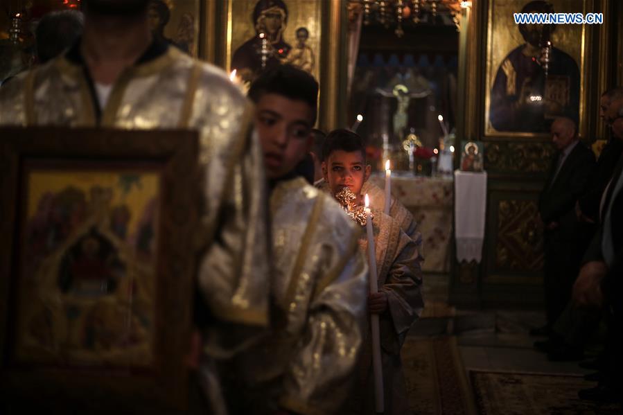 XINHUA PHOTOS OF THE DAY