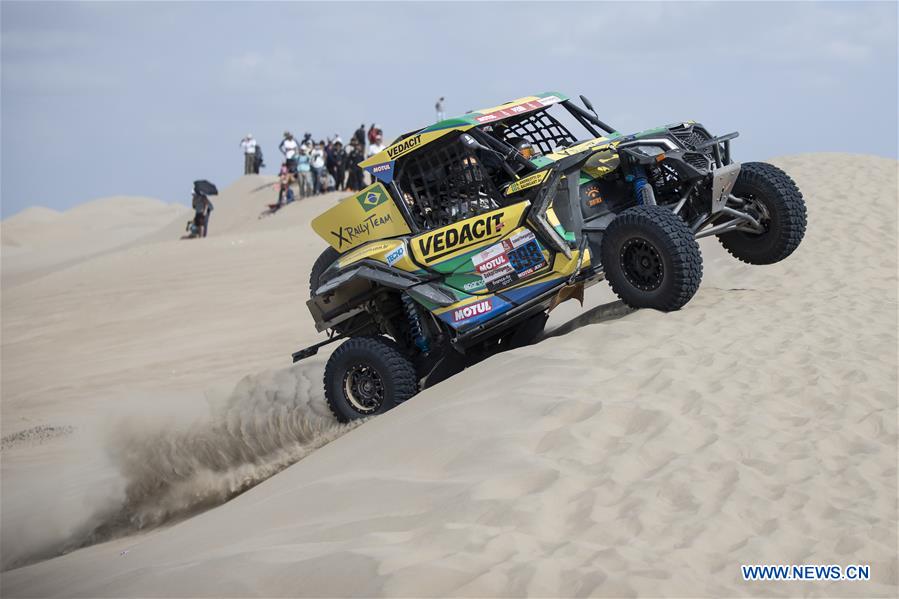 (SP)PERU-PISCO-DAKAR RALLY-STAGE 1