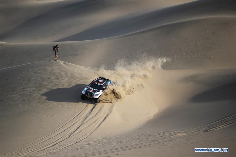 (SP)PERU-ICA-DAKAR RALLY-STAGE 2