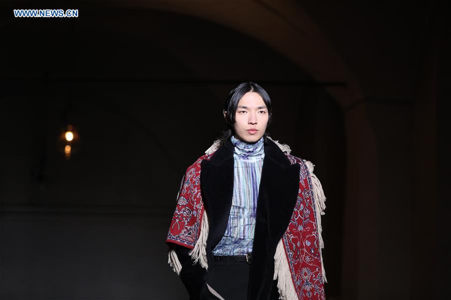 ITALY-FLORENCE-Y/PROJECT-FASHION SHOW