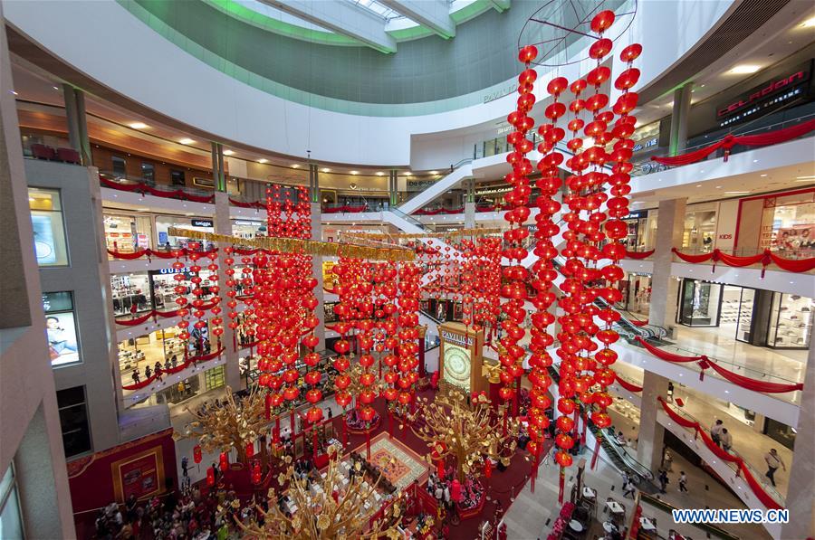 People visit Chinese New Year decoration A Regal Celebration in Kuala  Lumpur, Malaysia - Xinhua