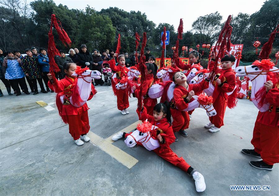 CHINA-ZHEJIANG-FESTIVAL CELEBRATIONS-TRADITIONS (CN)