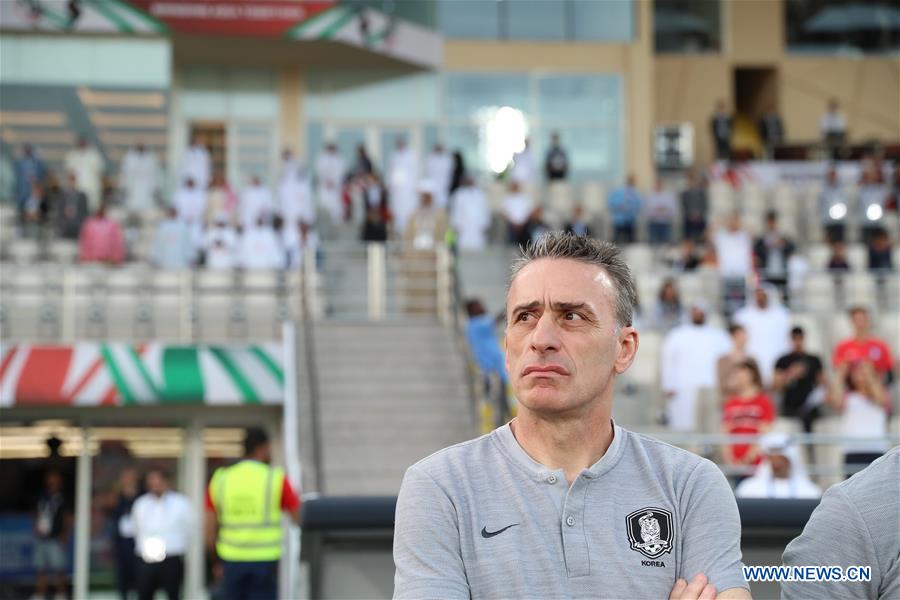 (SP)UAE-ABU DHABI-FOOTBALL-ASIAN CUP-CHN VS KOR