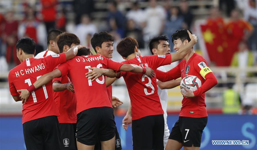 (SP)UAE-ABU DHABI-FOOTBALL-ASIAN CUP-CHN VS KOR