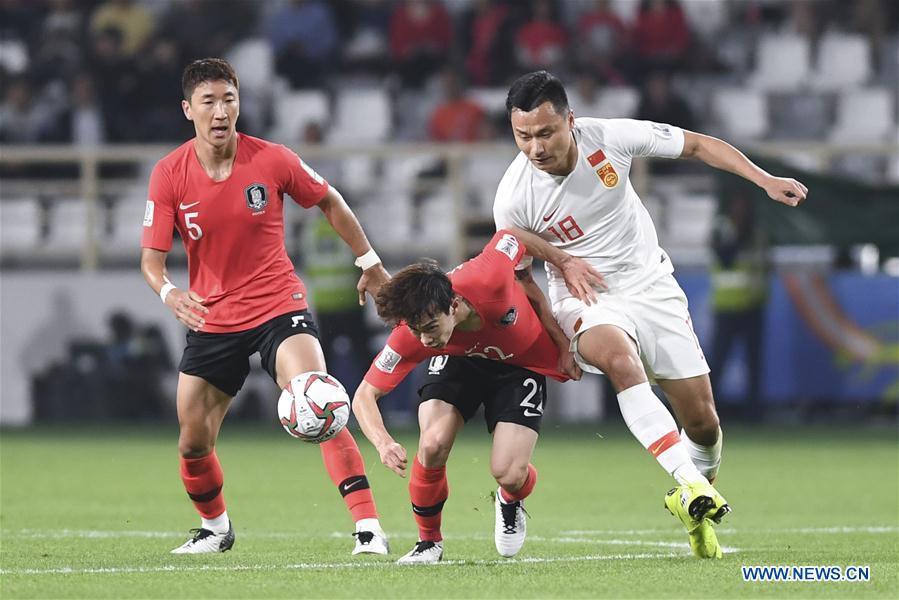 (SP)UAE-ABU DHABI-FOOTBALL-ASIAN CUP-CHN VS KOR