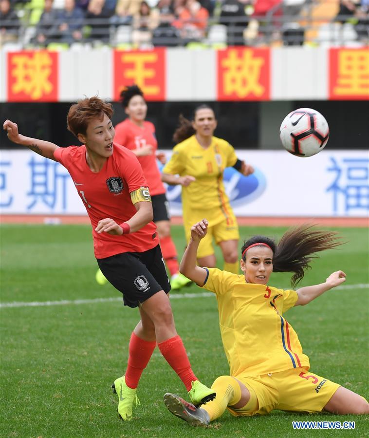 (SP)CHINA-WUHUA-FOOTBALL-WOMEN-SOUTH KOREA VS ROMANIA