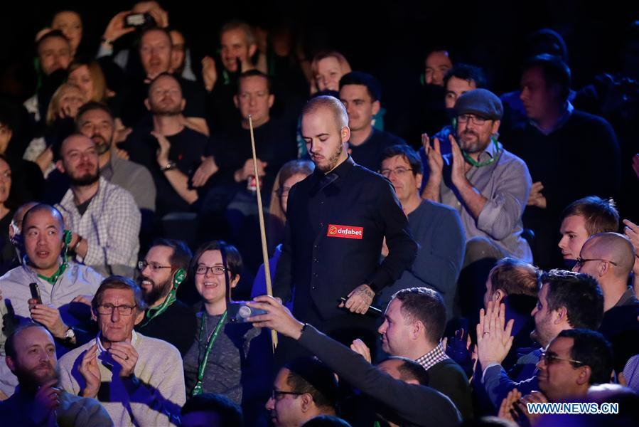 (SP) BRITAIN-LONDON-SNOOKER-MASTERS 2019-BRECEL VS DING