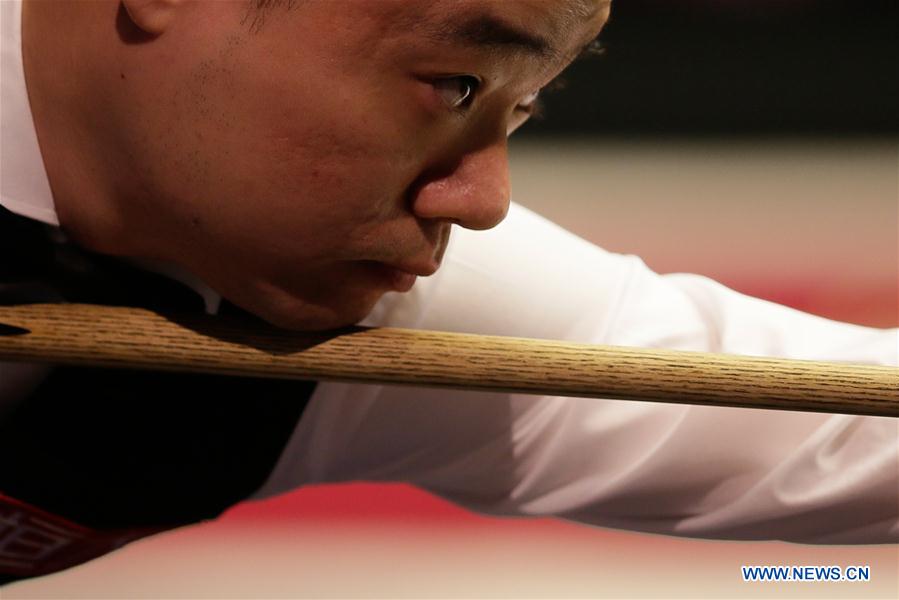 (SP) BRITAIN-LONDON-SNOOKER-MASTERS 2019-BRECEL VS DING