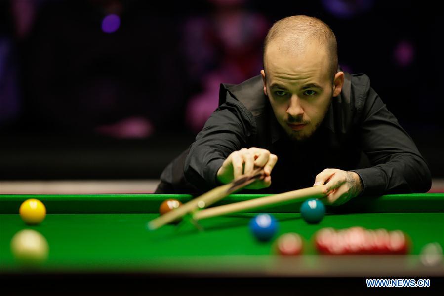 (SP) BRITAIN-LONDON-SNOOKER-MASTERS 2019-BRECEL VS DING