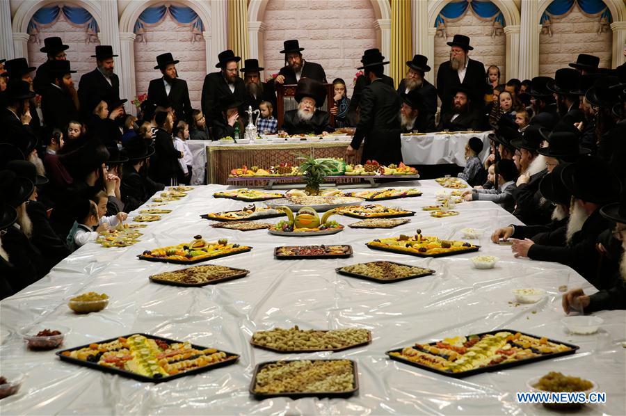 ISRAEL-RECHOVOT-HOLIDAY-TU BISHVAT