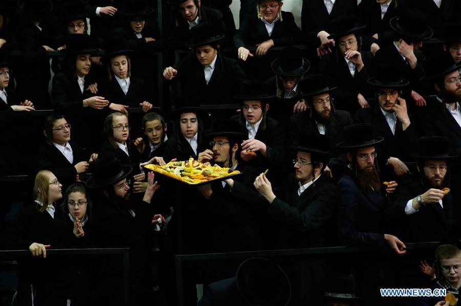 ISRAEL-RECHOVOT-HOLIDAY-TU BISHVAT