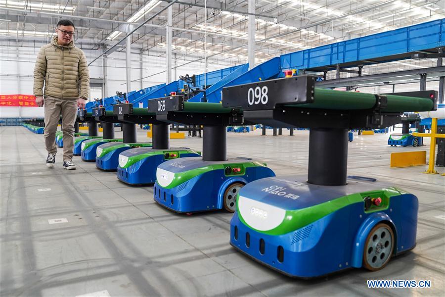 CHINA-ZHEJIANG-ROBOT-PACKAGE DISTRIBUTING CENTER (CN)