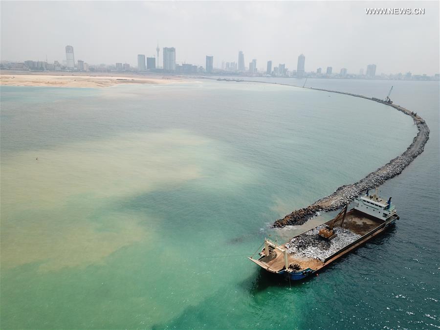 Xinhua Headlines: A city to emerge from sea -- China, Sri Lanka jointly build "shining pearl of Indian Ocean"