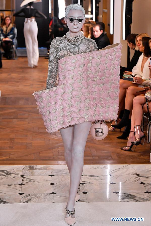 FRANCE-PARIS-FASHION WEEK-HAUTE COUTURE-BALMAIN