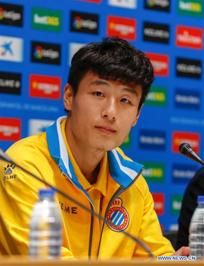 (SP)SPAIN-BARCELONA-SOCCER-ESPANYOL-WU LEI