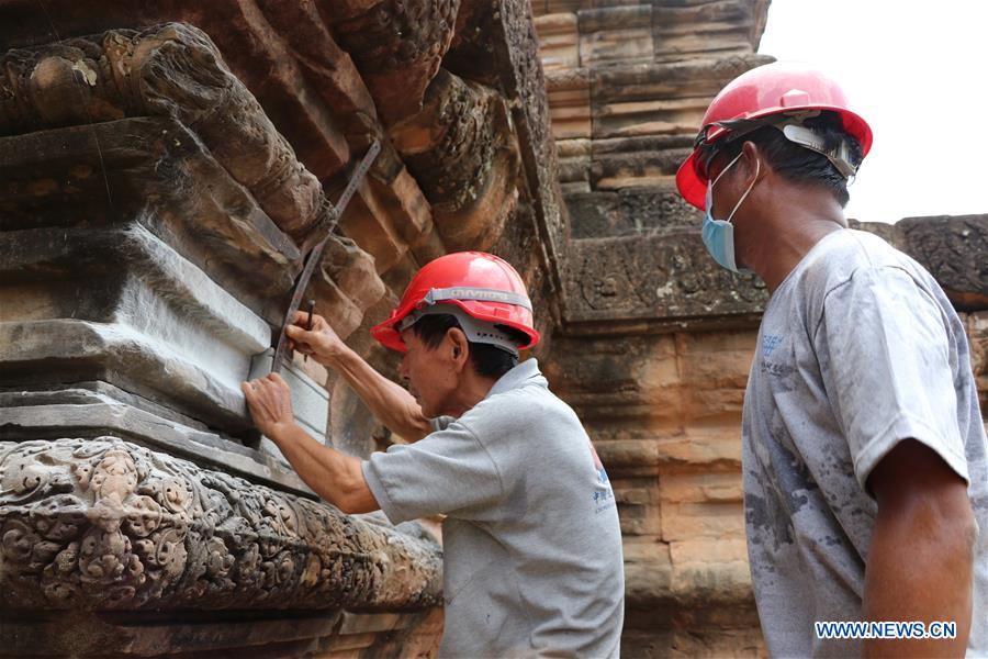 Xinhua Headlines: Chinese experts help preserve Cambodia's Angkor temples, forge China-ASEAN cultural bond 