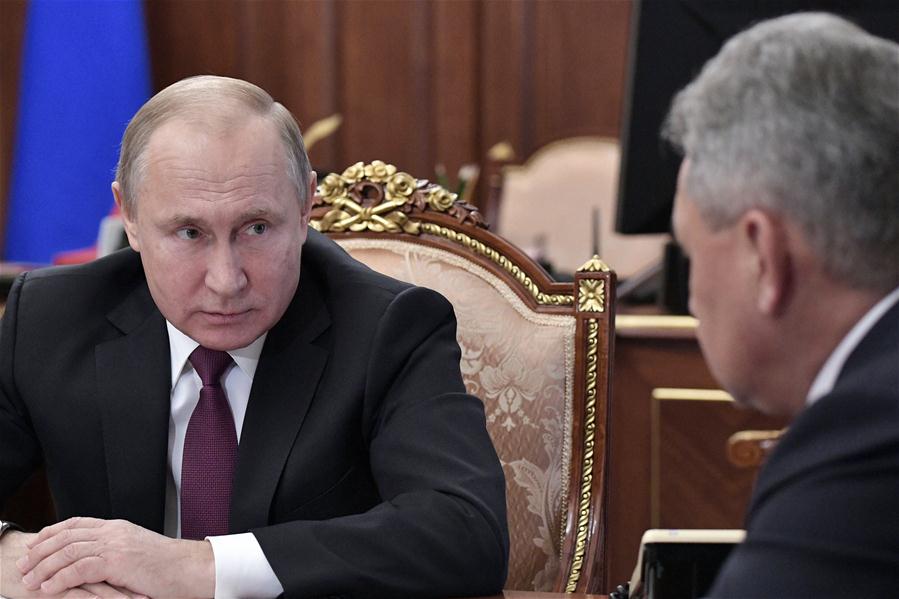RUSSIA-MOSCOW-PUTIN-MEETING-MISSILES