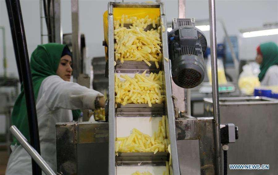 MIDEAST-GAZA-FRENCH-FRIES-FACTORY