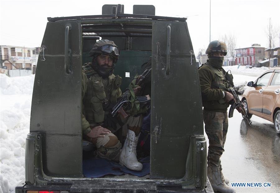 INDIA-CONTROLLED KASHMIR-SRINAGAR-GUNFIGHT