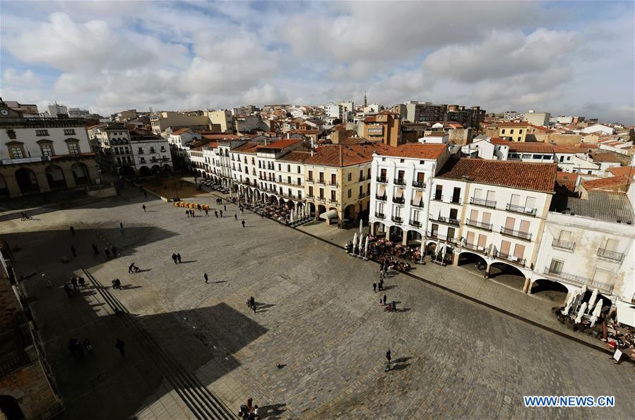 SPAIN-CACERES-CITY VIEW 