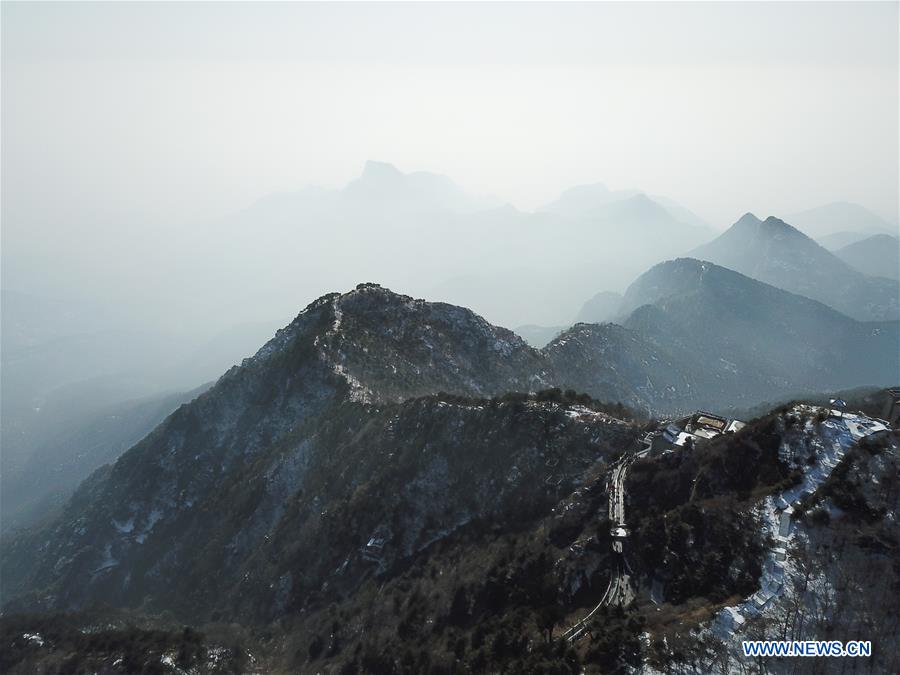 CHINA-SHANDONG-TAI'AN-TAISHAN MOUNTAIN-SNOW (CN)