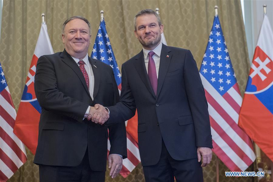SLOVAKIA-BRATISLAVA-PM-U.S.-SECRETARY OF STATE-MEETING