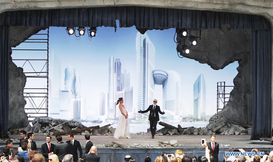 FRANCE-PARIS-FASHION DESIGNER-KARL LAGERFELD-PASS AWAY