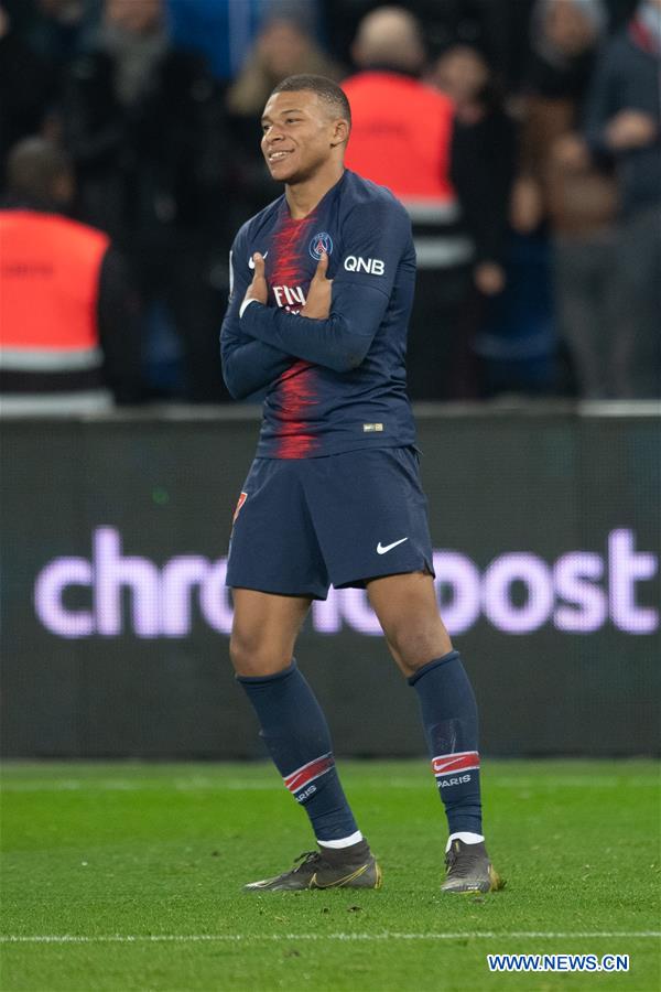 (SP)FRANCE-PARIS-FOOTBALL-LIGUE 1-PARIS SAINT-GERMAIN VS MONTPELLIER