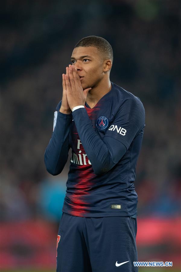 (SP)FRANCE-PARIS-FOOTBALL-LIGUE 1-PARIS SAINT-GERMAIN VS MONTPELLIER