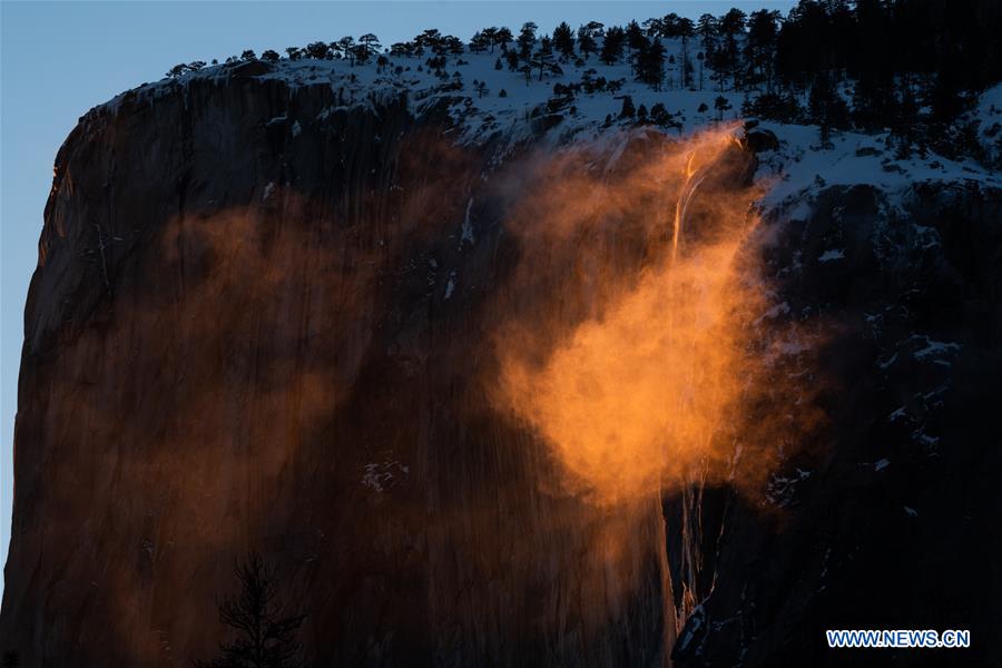 U.S.-CALIFORNIA-YOSEMITE NATIONAL PARK-FIREFALL