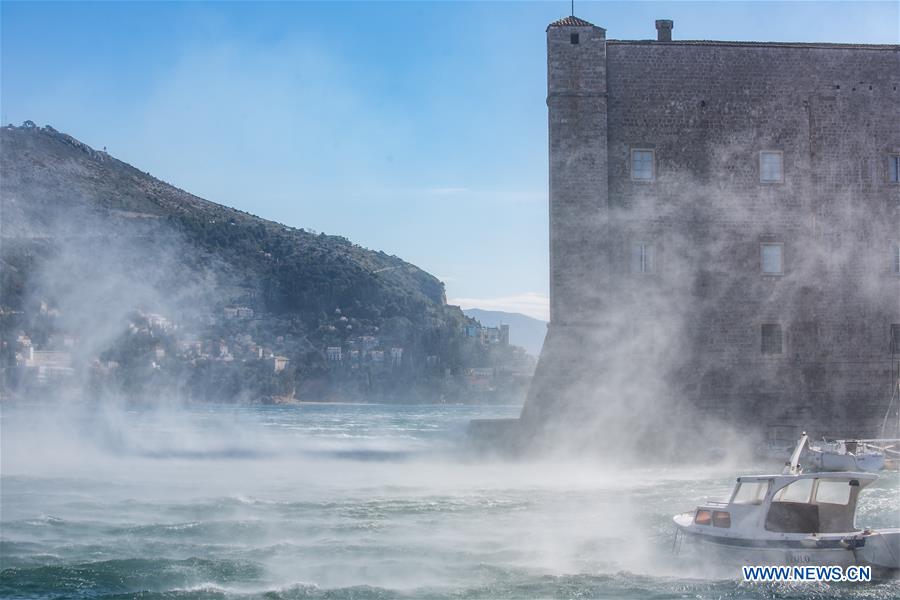 CROATIA-DUBROVNIK-WEATHER-STRONG WIND