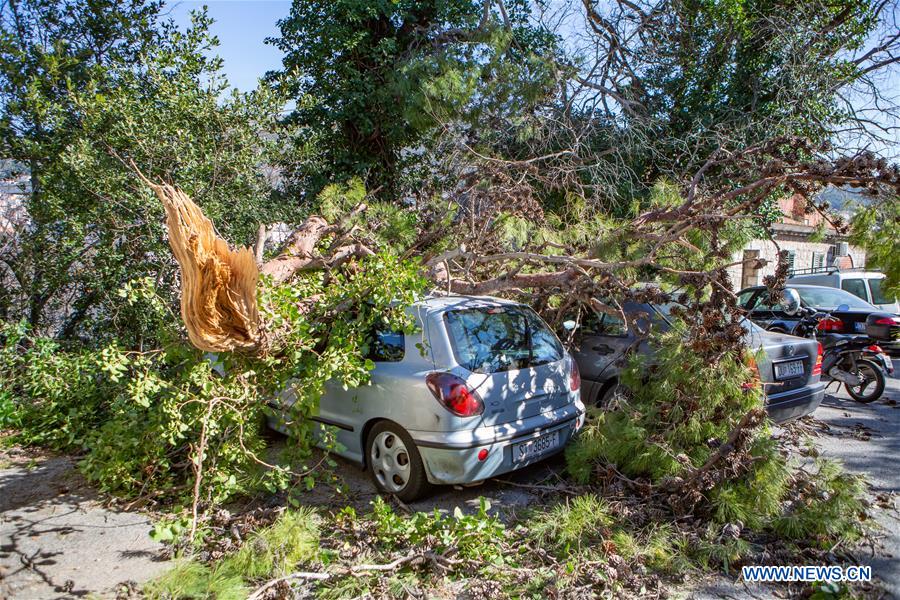 CROATIA-DUBROVNIK-WEATHER-STRONG WIND