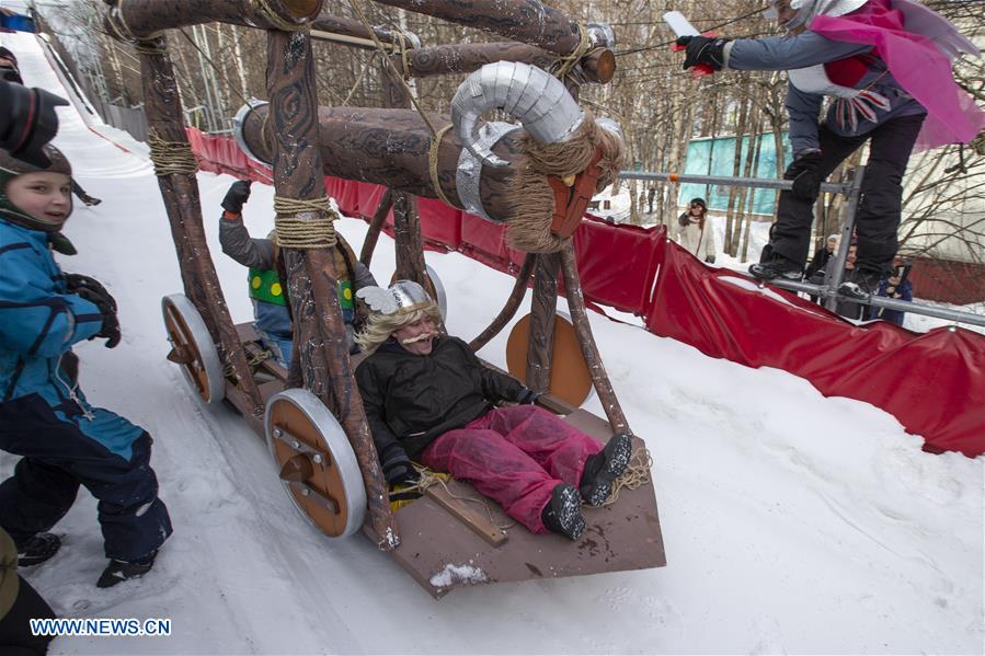 (SP)RUSSIA-MOSCOW-SLED RACE