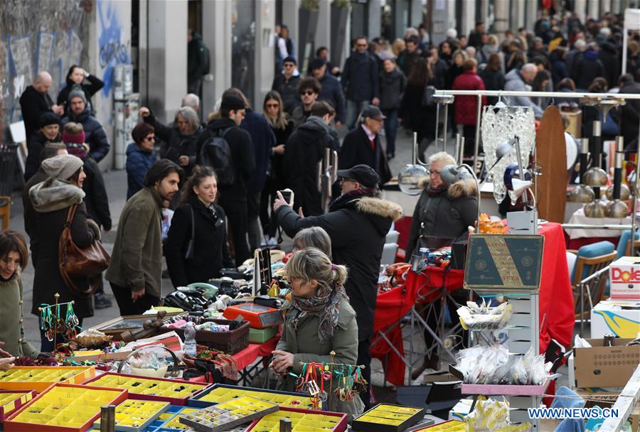 ITALY-MILAN-ANTIQUE MARKET