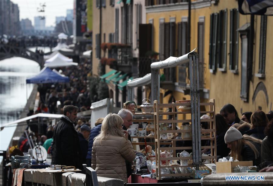 ITALY-MILAN-ANTIQUE MARKET