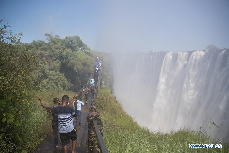 AFRICA-VICTORIA FALLS-TOURISM PEAK SEASON