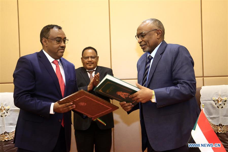 SUDAN-KHARTOUM-ETHIOPIA-MOUS-SIGNING