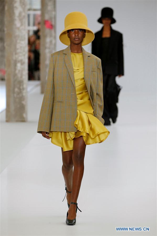 FRANCE-PARIS-FASHION WEEK-NINA RICCI