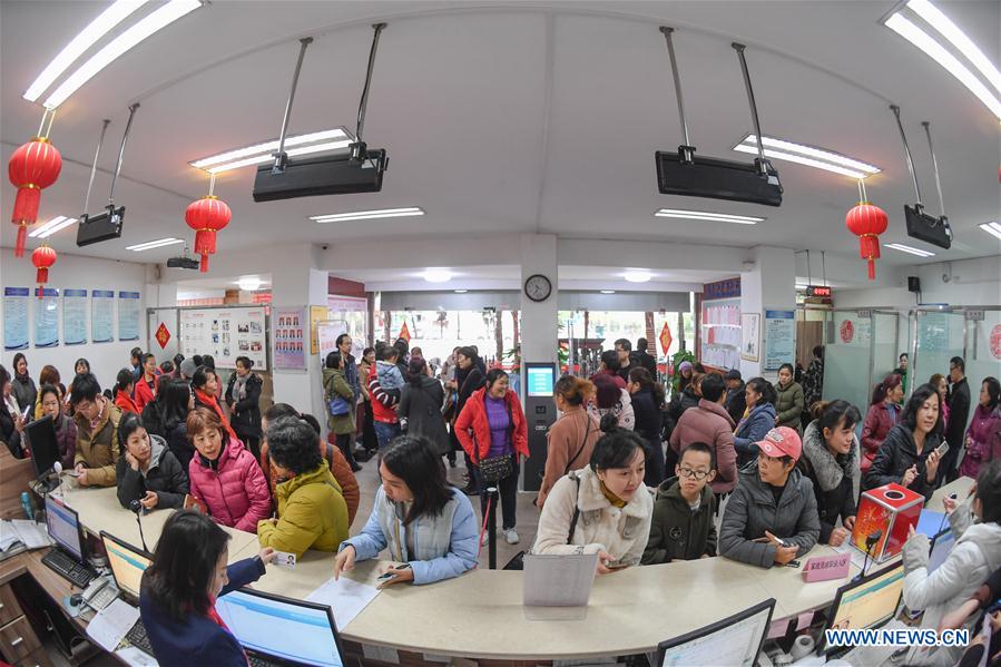 Xinhua Headlines: China to unleash huge growth potential with new economic drivers