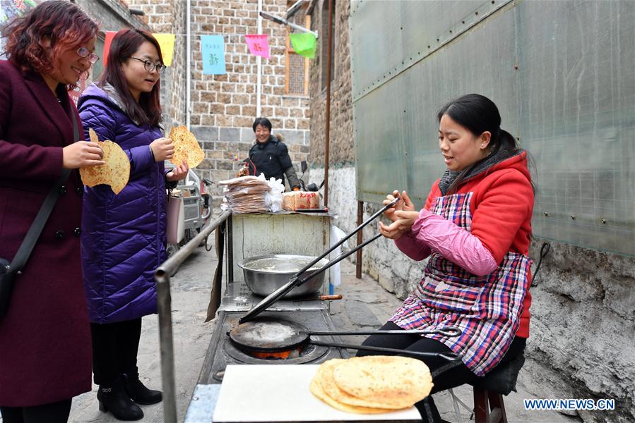 CHINA-PINGDING-TOURISM-POVERTY AllEVIATION(CN)