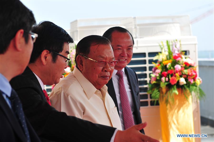 LAOS-VIENTIANE-PRESIDENT-CHINA-LAOS COOPERATIVE PROJECT-INSPECTION