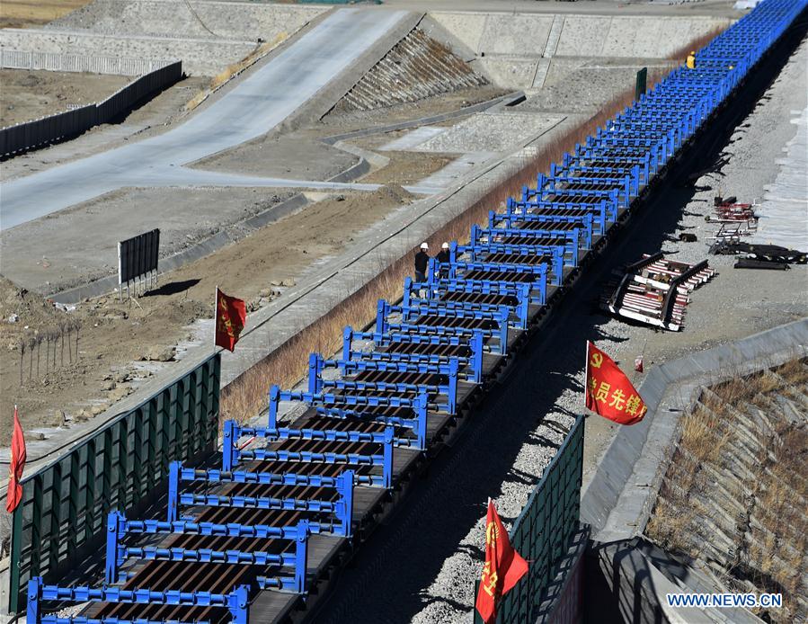 CHINA-LHASA-NYINGCHI RAILWAY-CONSTRUCTION (CN)